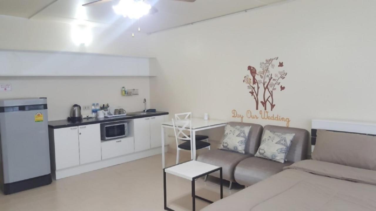 Condo C2 Impact Nonthaburi Eksteriør billede